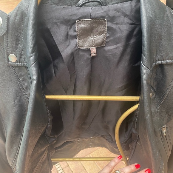 Joie black leather jacket with silver stud detail - Picture 7 of 11